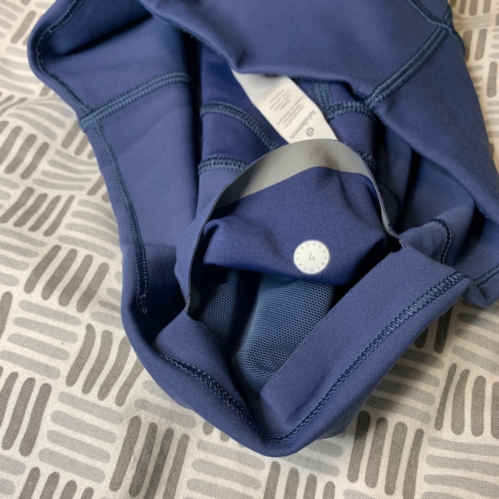 Lululemon InMovement Tights - Picture 9 of 13
